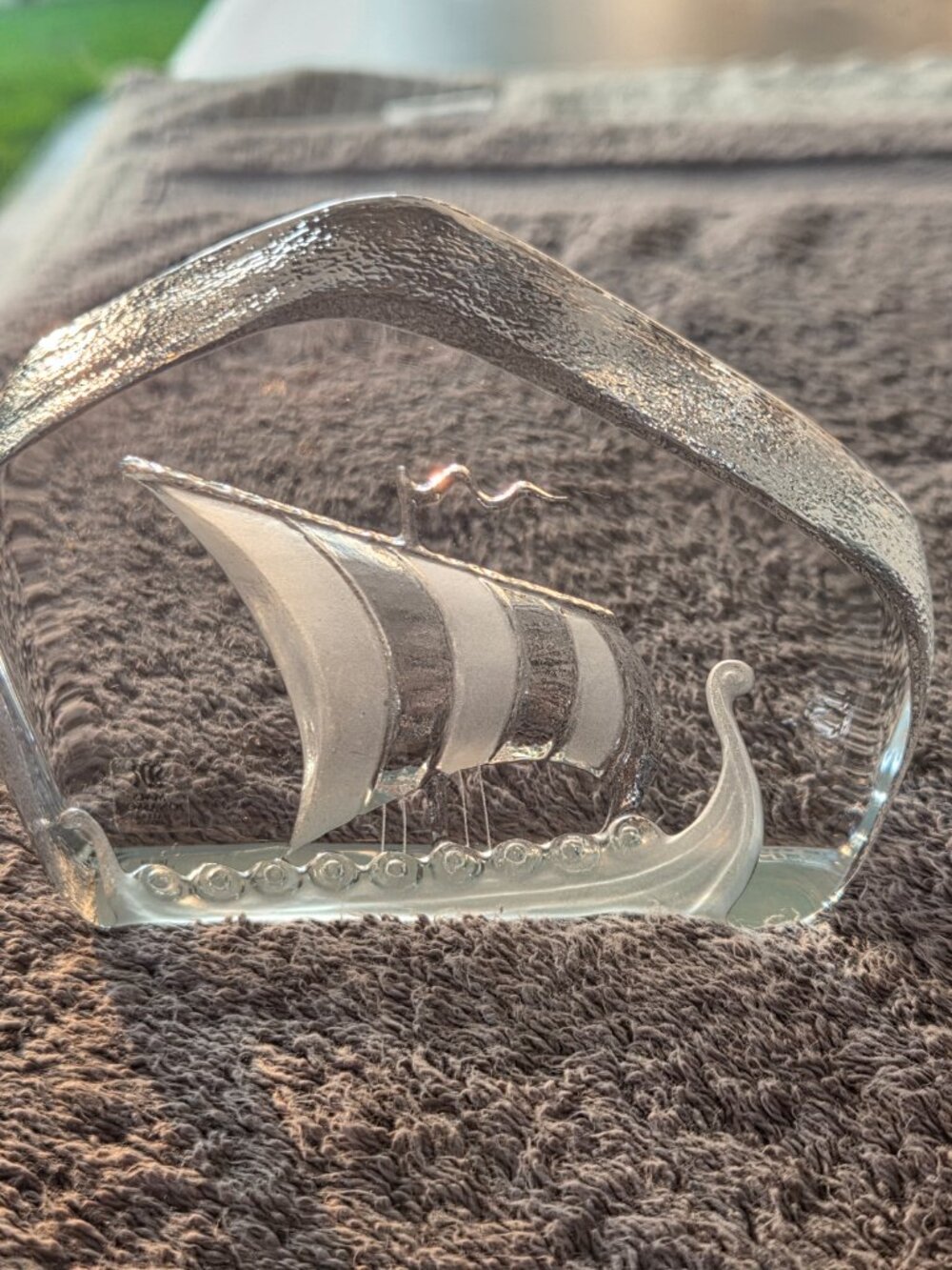 Mats Jonasson Lead Crystal Etched Viking Ship Signed and Numbered 28140 w/Decal